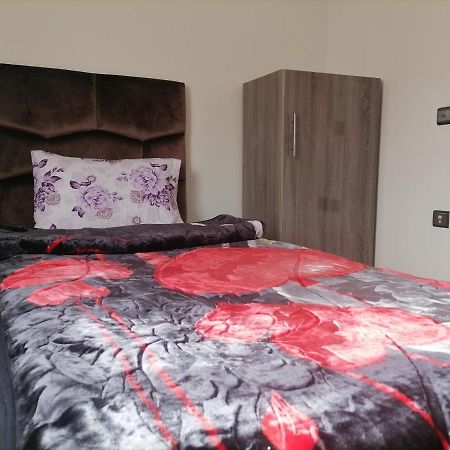 Zellaka Hotel & Cafe Khouribga Luaran gambar