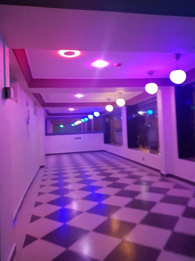 Zellaka Hotel & Cafe Khouribga Luaran gambar