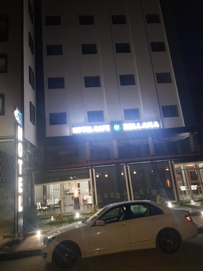 Zellaka Hotel & Cafe Khouribga Luaran gambar