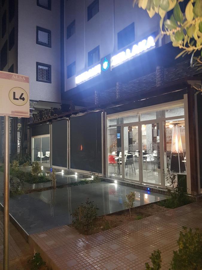 Zellaka Hotel & Cafe Khouribga Luaran gambar